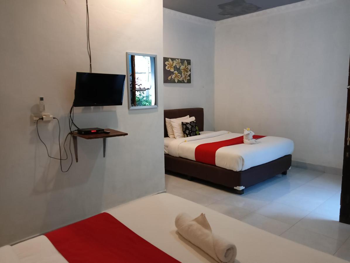 Ayu Homestay Kuta  Esterno foto