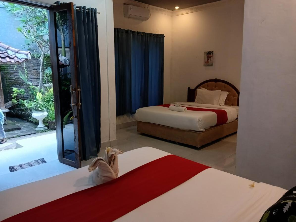 Ayu Homestay Kuta  Esterno foto
